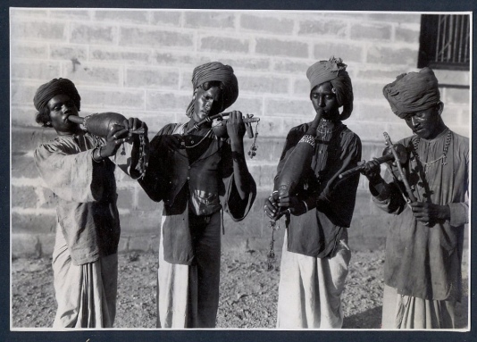 Músicos da rúa Exipto , anos 30